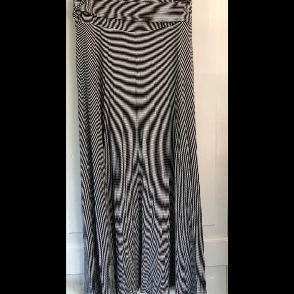 NWOT Gap Striped Maxi Skirt